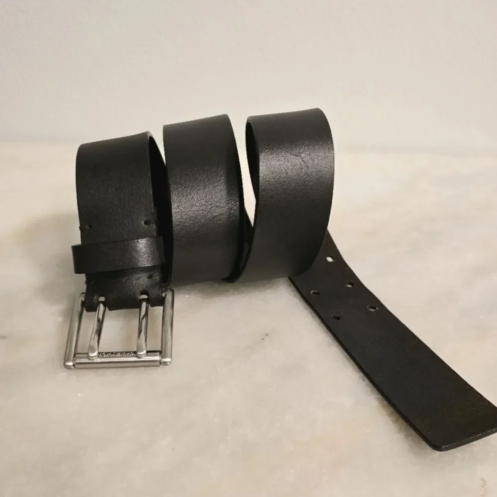 Michael Kors Dark Brown Genuine Leather Minimalist Belt 34